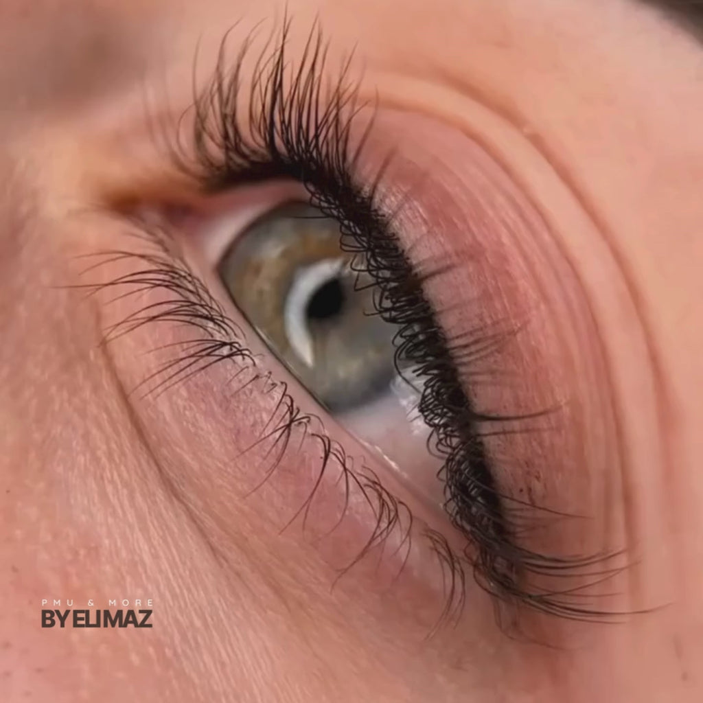 Wimpernkranzverdichtung | Permanent Make-Up München