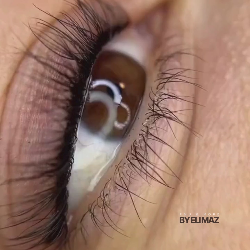 Wimpernkranzverdichtung | Permanent Make-Up München